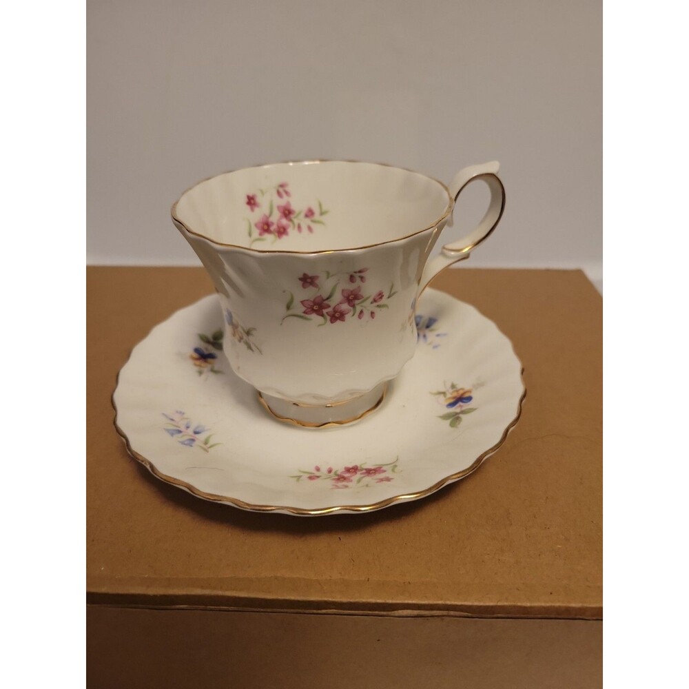 Vintage Queen Anne Pedestal Teacup & Saucer #400 Delicate Flowers Blue Pink
